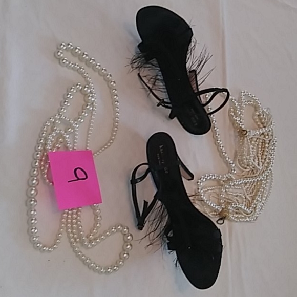 Heels - Picture 3 of 4